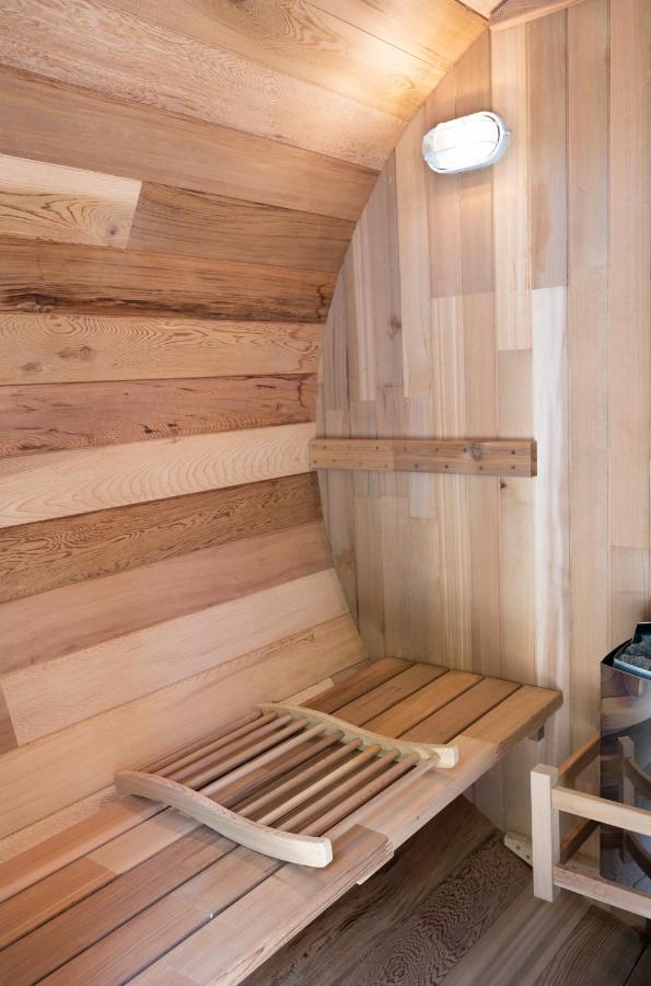 ZEN-bungalow NO 2 met sauna en hottub Rheezerveen Bagian luar foto